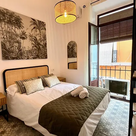 La Llave De La Corredera Апартаменти